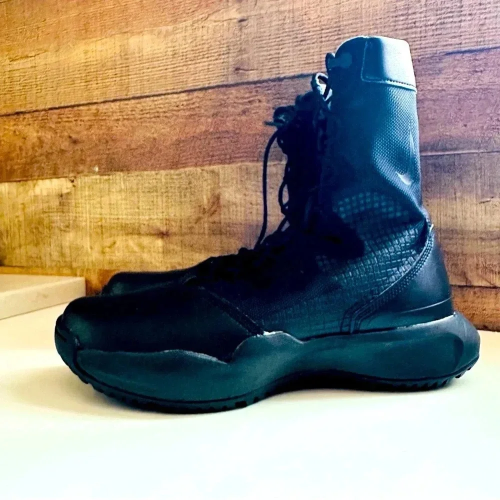 NWOT Nike SBF B1 8” Tactical Military Hiking Triple Black Boots